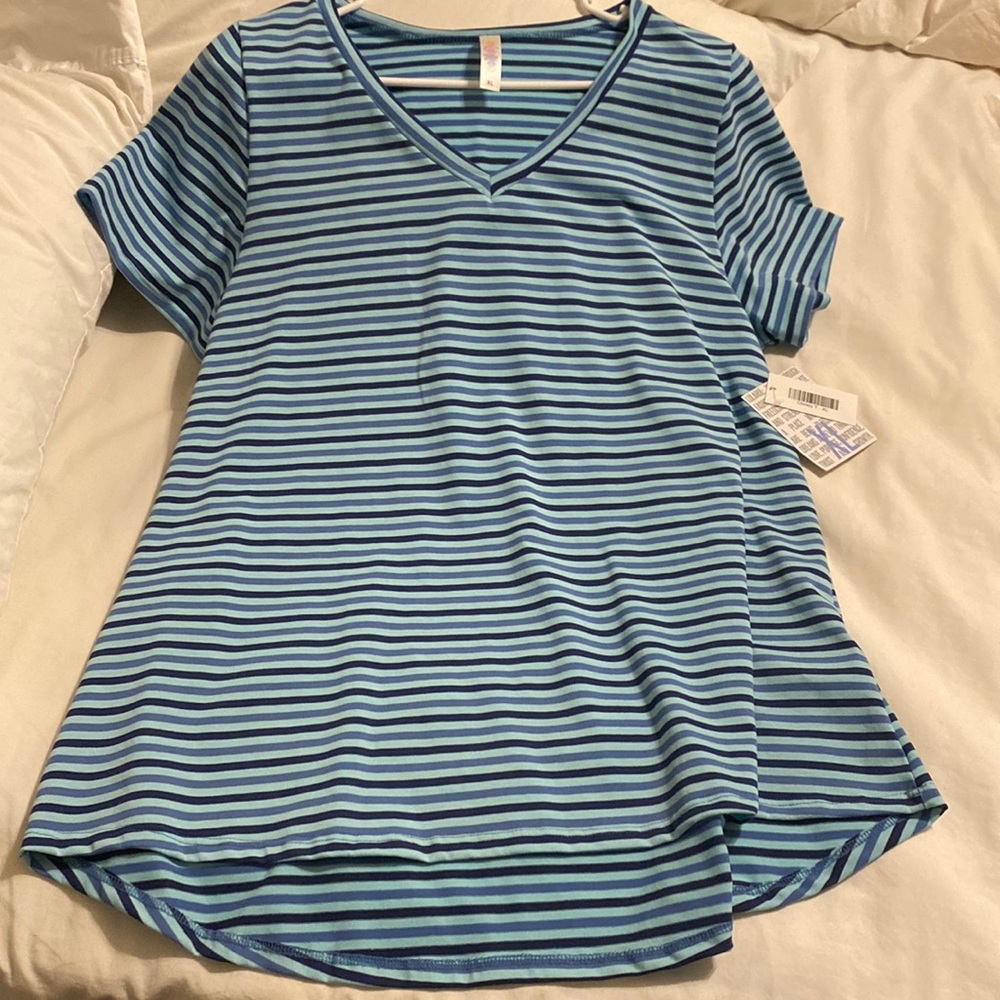 Lularoe Christy top